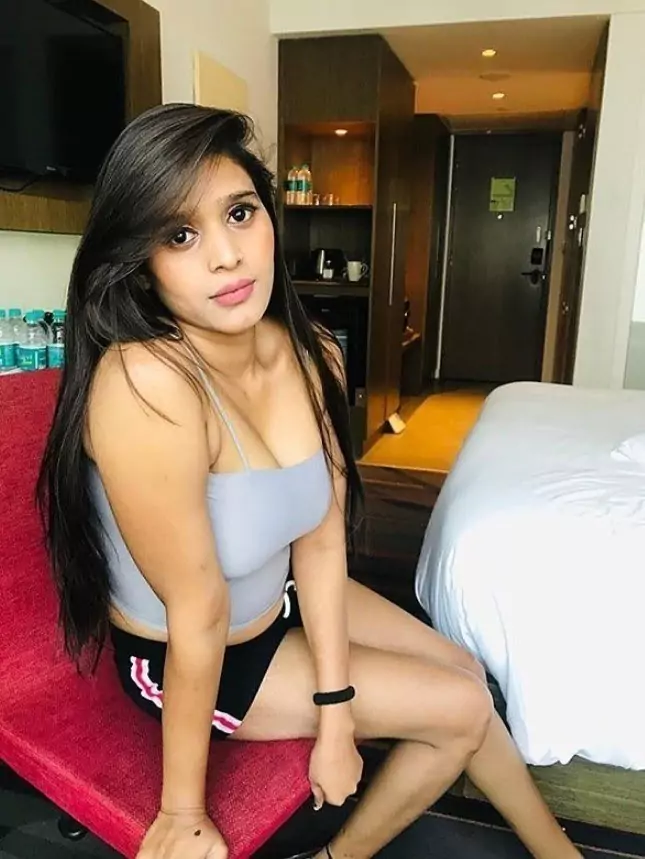 कॉल गर्ल्स सर्विस मुलुगु